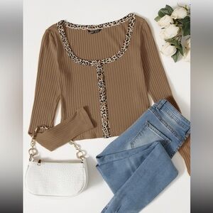 Shein  Button Front Contrast Leopard Trim Rib-Knit Top (Brown, Size M)